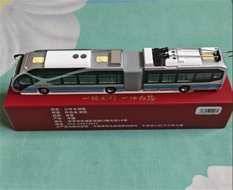 Beijing Public Transport BJD-WG180N Beijing Bus BTR3 Youth Civilization articulated trolley bus Beijing Bus Packaging Blue - Silver 1:110 Bus Pre-built Model view8
