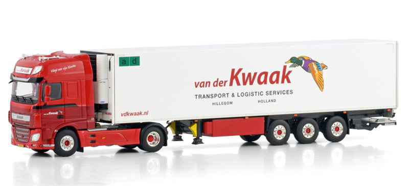 WSI DAF XF SUPER SPACE CAB MY2017 4X2 REEFER TRAILER - 3 AXLE Van der Kwaak 1:50 Truck Pre-built Model