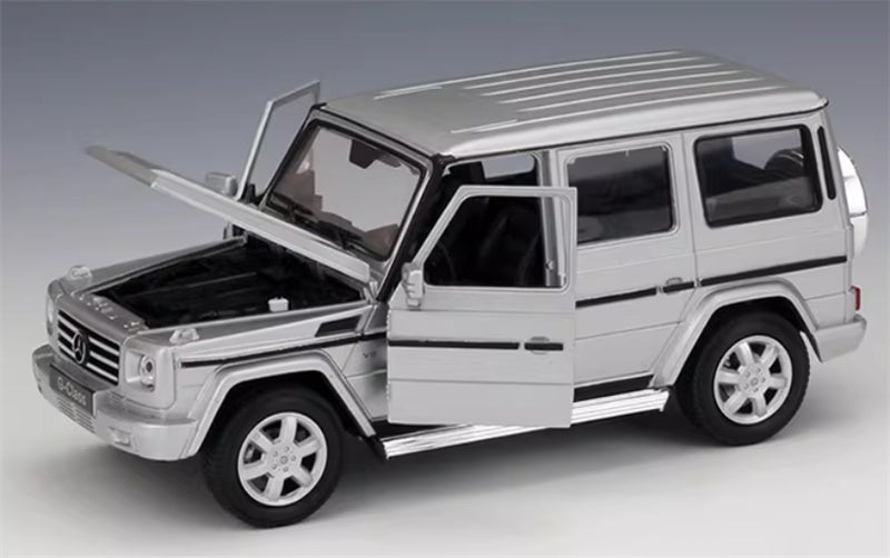 1:24 Mercedes Benz G-Class G500 SUV  silver  WELLY  DIECAST Car Model