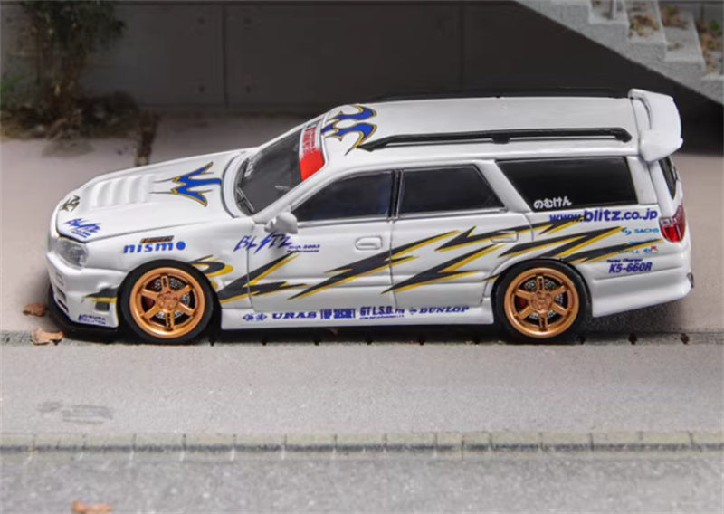 ZOOM Nissan R34 Stagea WC34 260RS White Gold Wheel 
nismo DUNLOP GTLSB URAS 1:64 Car Pre-built Model view5