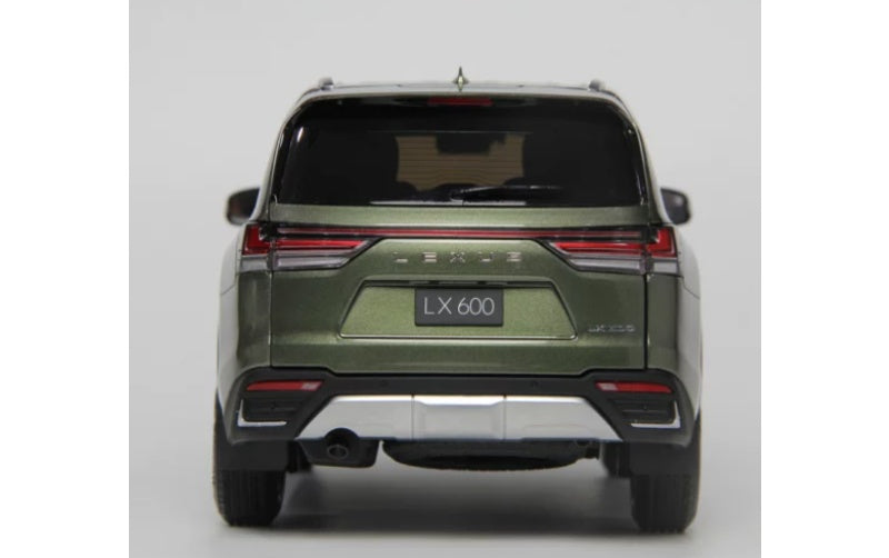 1:18 Lexus LX600 Seaweed Green LCD MODELS DIECAST Truck Model