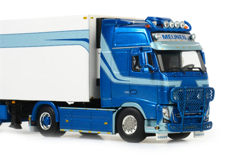 WSI Volvo FH3 Globbetrotter XL 4x2 Refrigerated trailer Carrier (3 as star) Meijnen 1:50 Truck Pre-built Model