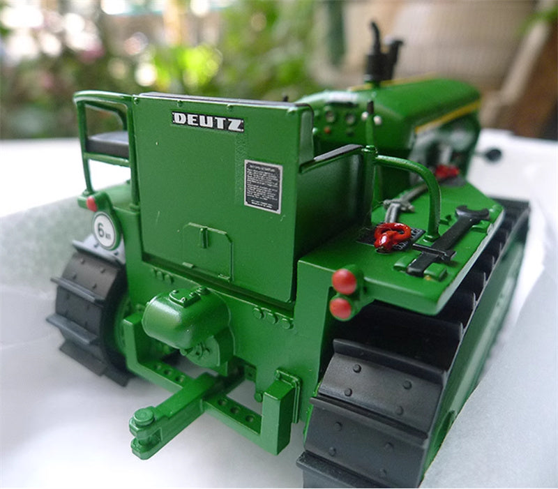 Schuco Deutz 60 PS Kettentraktor Green Limited Edition 500PCS ONLY 1:32 Truck Pre-built Model