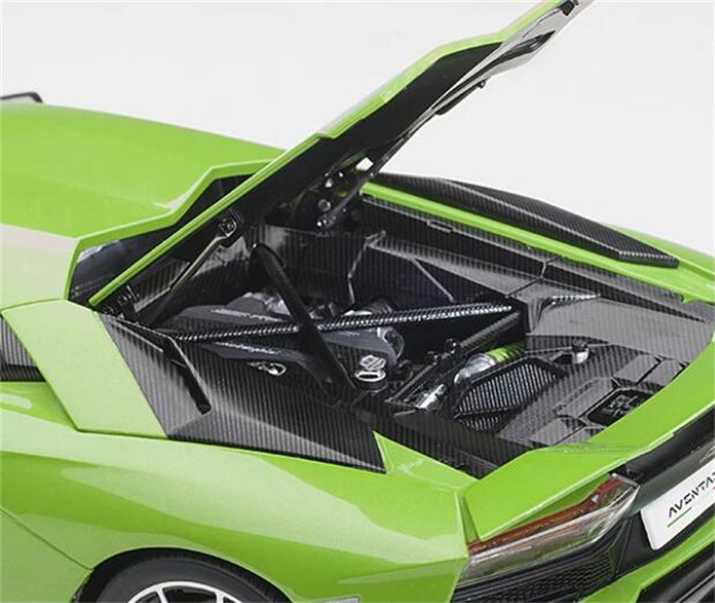 AUTOART Lamborghini AVENTADOR S 2017 Car Green 1:18 ABS CAR