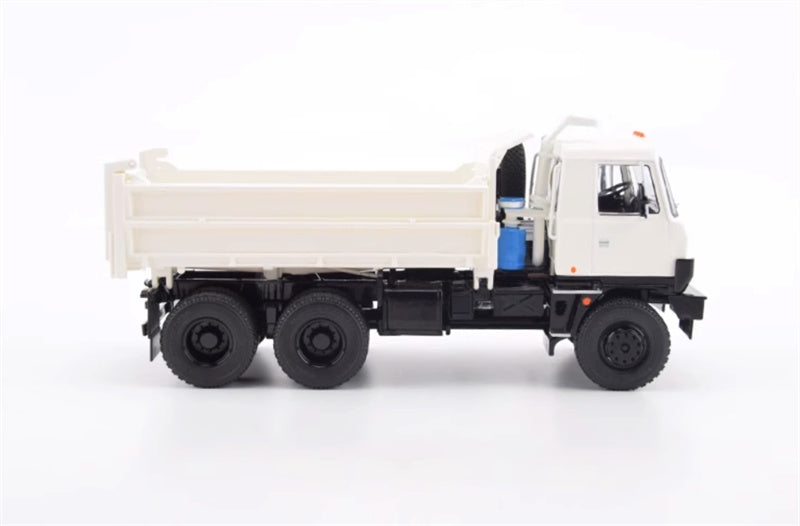 Premium ClassiXXs Czech Tatra-815 S3 three-way dump truck white 1:43 Truck Pre-built Model
