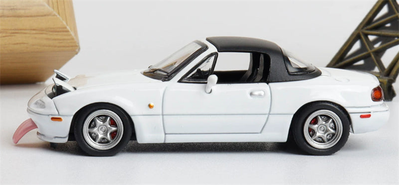 1:64 Mazda MX-5 white ATS DIECAST Civil Car Model