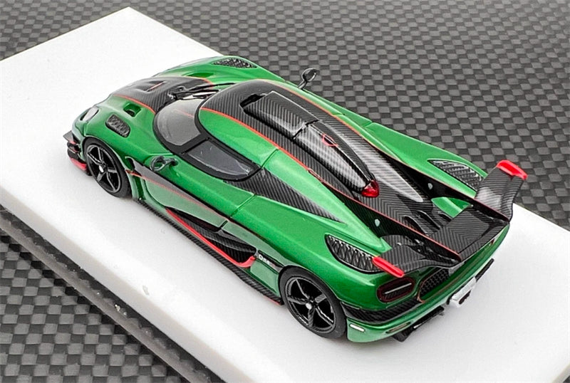 VMB Koenigsegg one 1 Supercar Green Limited Edition 399PCS ONLY 1:64 Car Pre-built Model view5
