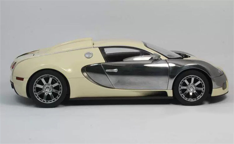 AUTOART Bugatti Veyron Ledition Centenaire Racing Cream White Silver Plated 1/18 DIECAST car
