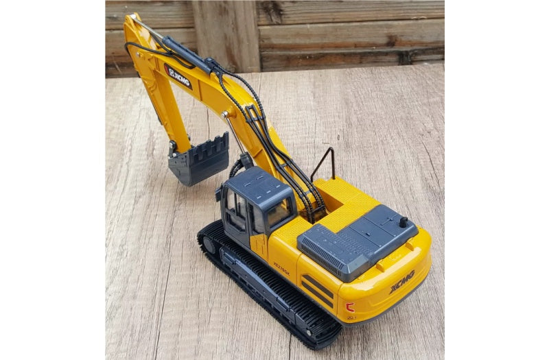 XCMG XE270GK Excavator Yellow 1:40 Truck Pre-built Airliner Model Display view4