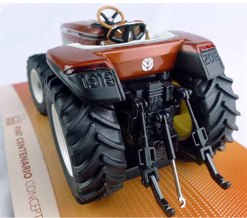 Universal Hobbies FIAT Centenario Concept New Holland Autonomous Agricultural Tractor Red 1:32 Truck Pre-built Model