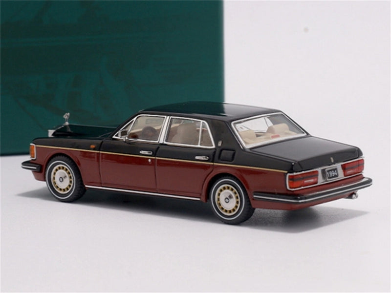 GFCC 1994 Rolls Royce Silver Spur III Red black two-tone with gold wheels Limited Edition 399PCS ONLY LHD 1:64 car Pre-built Model view6