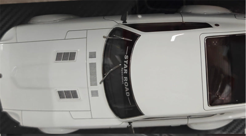 IGNITION MODEL Nissan Fairlady ZS30 STAR ROAD white 1:18 Car Pre-built Model view12