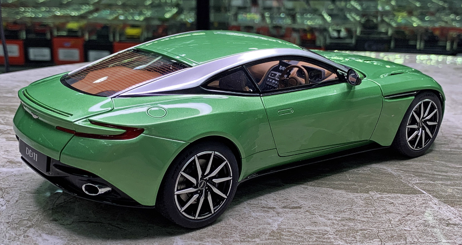 AUTOART Aston Martin DB11 Green 1:18 Car Pre-built Model view8
