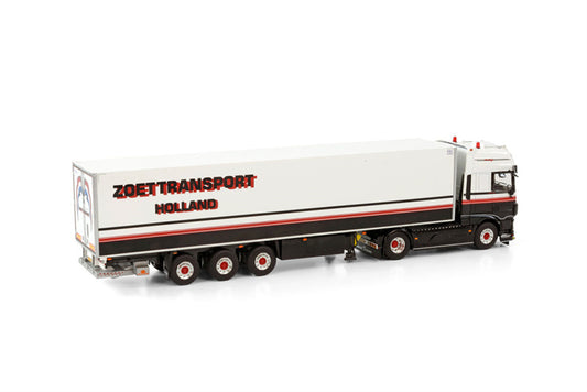 WSI DAF XF SUPER SPACE CAB MY2017 4X2 REEFER TRAILER - 3 AXLE PETER ZOET TRANSPORT 1:50 Truck Pre-built Model