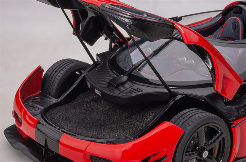 AUTOART KOENIGSEGG Agera RS Red 1:18car Pre-a Model