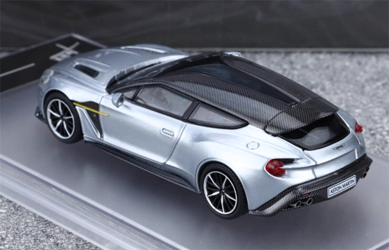 KING MODEL Aston Martin Vanquish Zagato Shooting Brake 2018 silver Limited Edition 999PCS ONLY 1:64 Car Pre-built Model view3