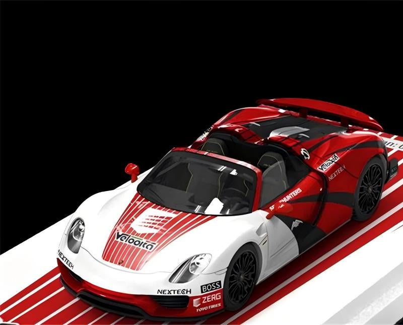 TimeMicro Porsche 918 Spyder Le Mans Red Livery w/ Doll Version Limited Edition 999PCS ONLY 1:64 car Pre-built Model view3