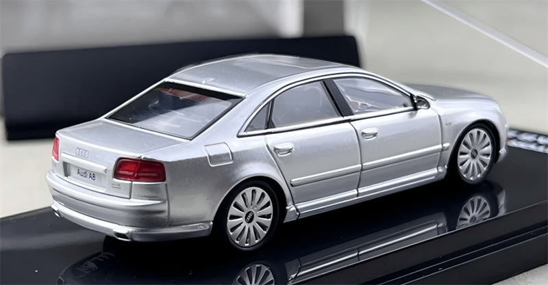 1:64 Audi A8 (D3) Facelift 2008 silver MOTORHELIX DIECAST Civil Car Model