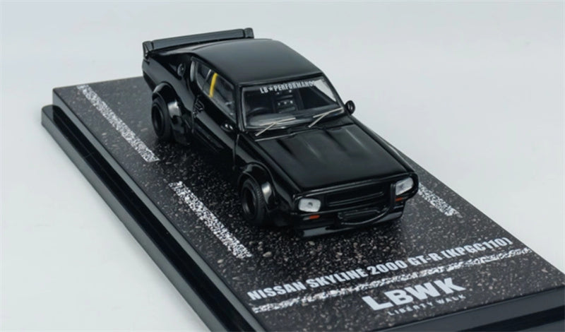 INNO64 Nissan Skyline 2000 GT-R KPGC110 Black 1:64 car Pre-built Model view4