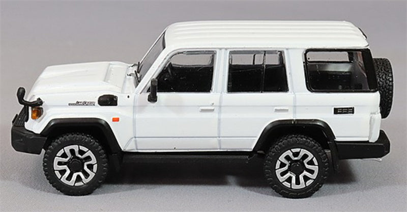 GCD Toyota Land Cruiser J70 (LC76) SUV Right hand drive White - Silver Wheel 1:64 Car Pre-built Model view3