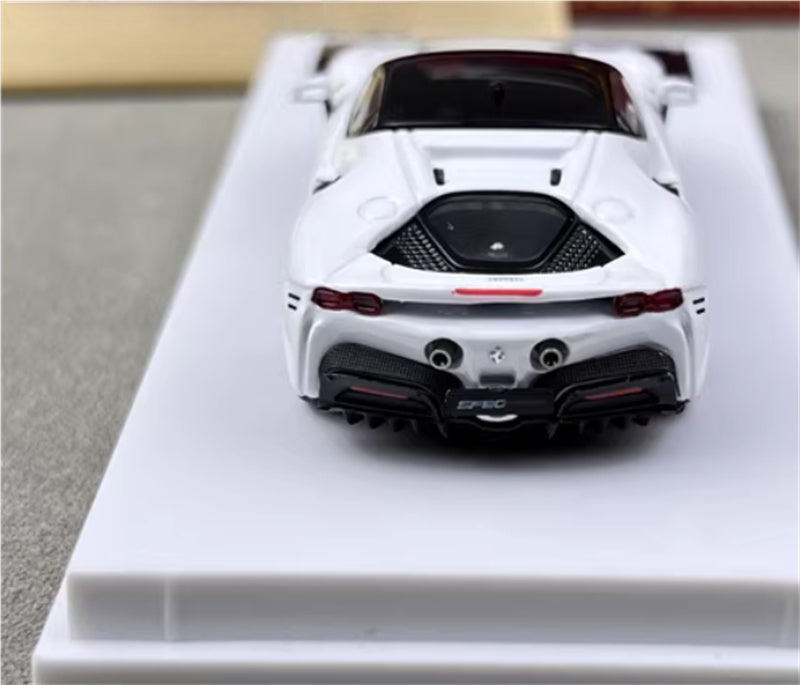 Lang feng Model Ferrari SF90 supercar White hardtop 1:64 Car Pre-built Airliner Model Display view6