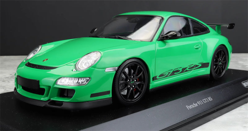 MINICHAMPS Porsche 911 GT3 RS dark green 1:18 Car Pre-built Model view1