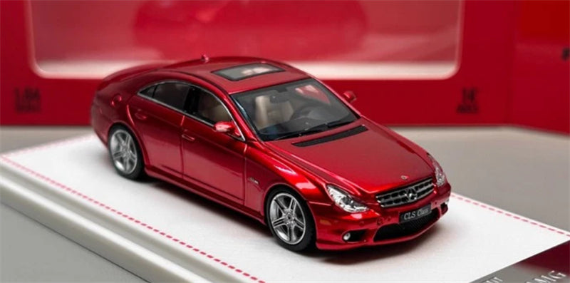 Focal Horizon Mercedes BENZ CLS63 AMG first generation C219 metal red Limited Edition 699PCS ONLY 1:64 Car Pre-built Model view3