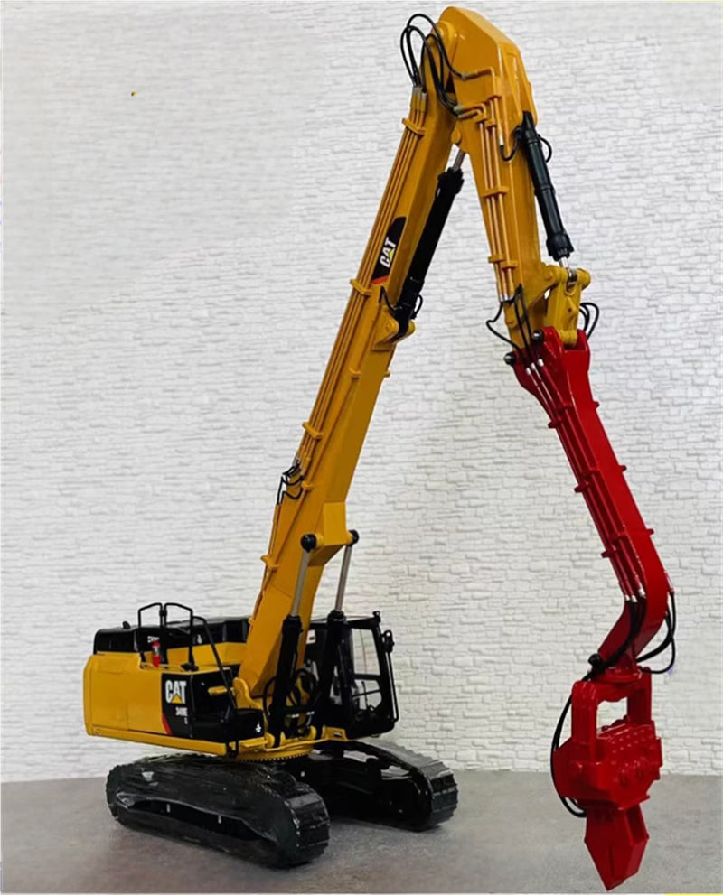 CATERPILLAR 349EL Piling machine Limited Edition 1:50 Truck Pre-built Model