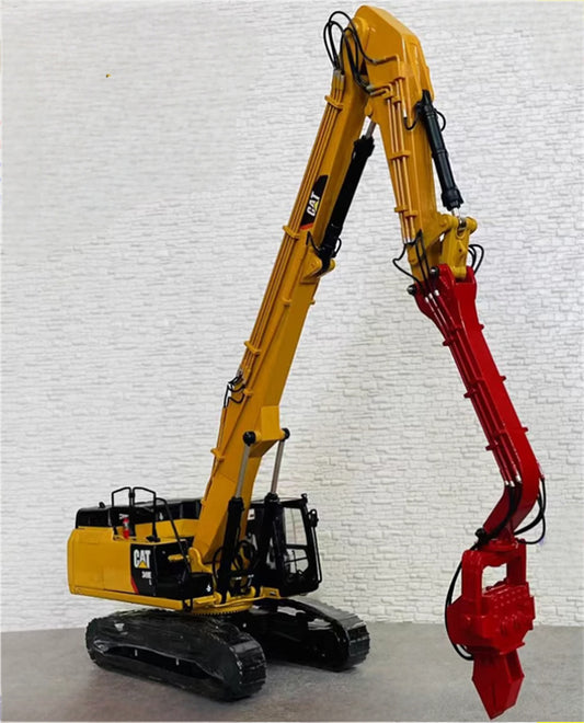 CATERPILLAR 349EL Piling machine Limited Edition 1:50 Truck Pre-built Model