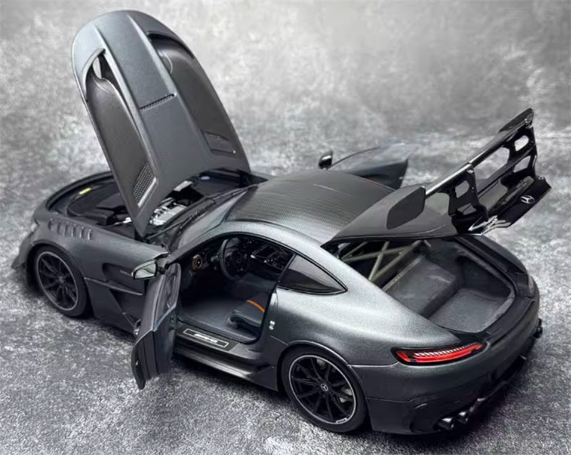 MINICHAMPS Mercedes AMG GT Black Series 2021 grey Limited Edition 400PCS ONLY 1:18 Car Pre-built Model view4