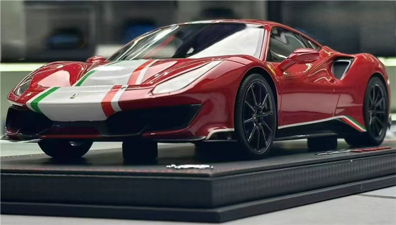 BBR MODELS Ferrari 488 pista Rosso Corsa 322 met Leather base Limited Edition 18PCS ONLY 1:18 Car Pre-built Model view1
