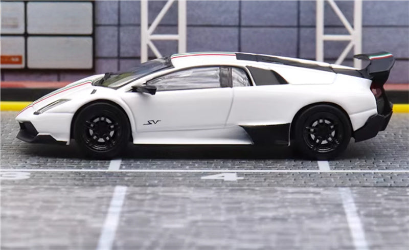 Max well Lamborghini Murcielago LP670-4 SV White w/ Stripe Version 1:64 Car Pre-built Airliner Model Display view5