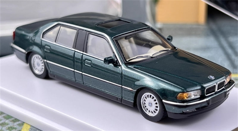 1:64 BMW E38 7 Series L7 96-98 British Racing Green DCM DIECAST Limited Edition 499pcs ONLY Model