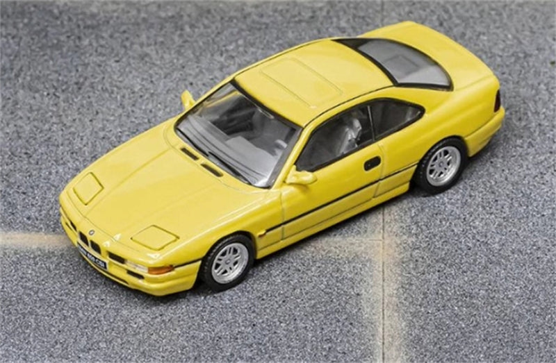 Shadow pro BMW 850 CSI Yellow Filp-Up Light Version 1:64 car Pre-built Model view6