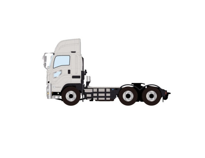 1:50 Isuzu GIGA FULL-CAB WSI Silver DIECAST Model