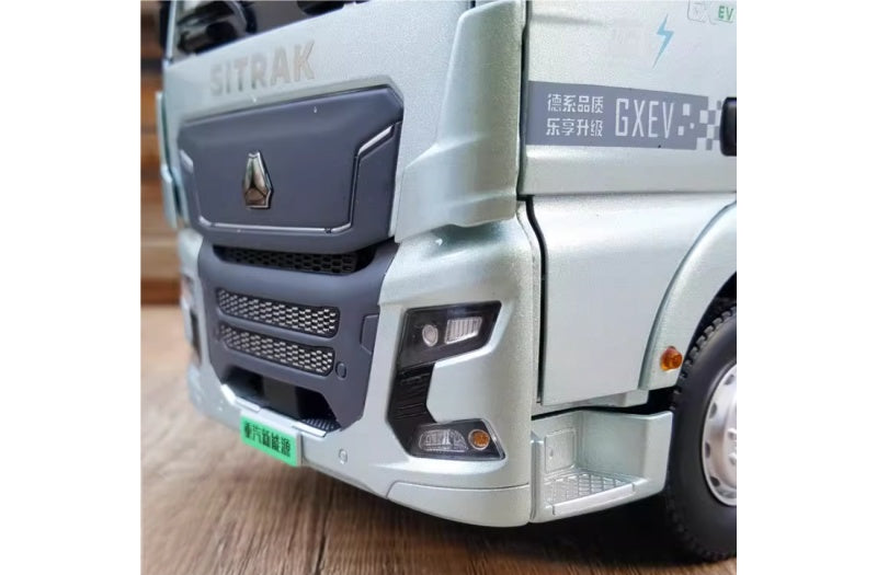 Sinotruk SITRAK 513 Blue Cube GXEV Tractor 1:24 Truck Pre-built Airliner Model Display view6