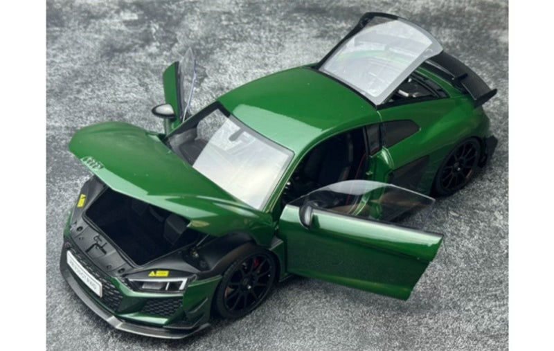 1:18 AUDI R8 V10 GT RWD 2021 Metallic Green KengFai Hardtop version DIECAST Model