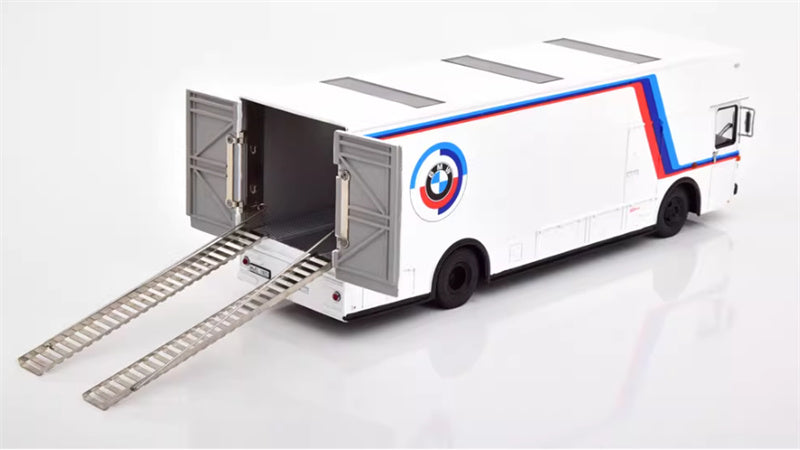 Schuco Renntransporter BMW Motorsport 1:43 Truck Pre-built Model view4