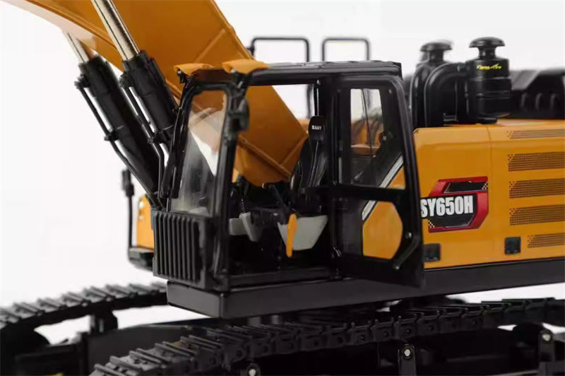 SANY SY650N Large excavator Yellow 1:35 Truck Pre-built Model
