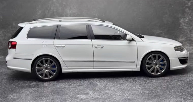 NZG Volkswagen VW Passat Estate R36 Classic ceramic jar Car Diamond white with pedal Limited Edition 299PCS ONLY 1:18 Car Pre-built Model view6
