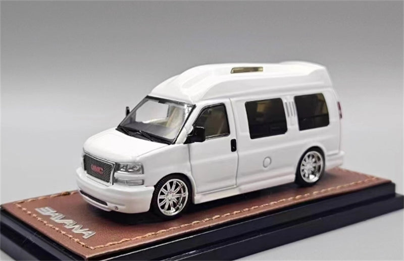 1:64 GMC Savana Business RV White GOC DIECAST Limited Edition 799pcs ONLY Model