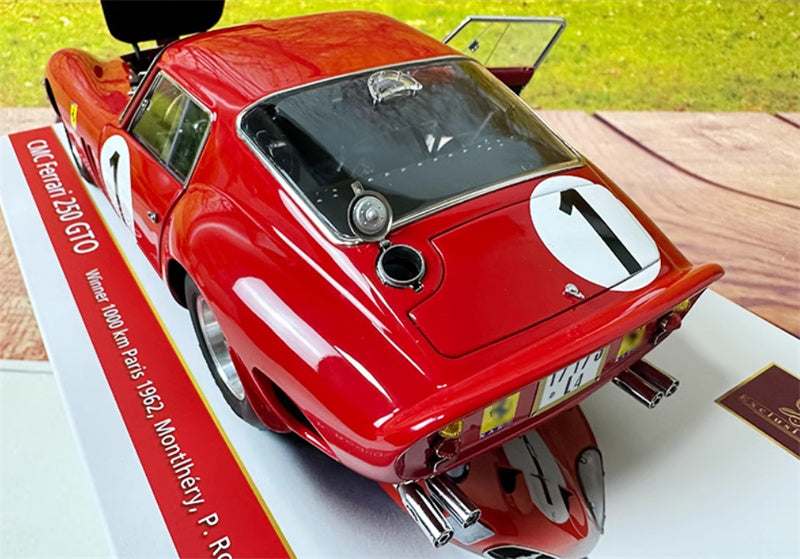 CMC Ferrari 250 GTO Winner 1000km Paris 1962 #3987 (LHD) Montlhery / R. Rodriguez #1 Limited Edition Red 1:18 Car Pre-a Model