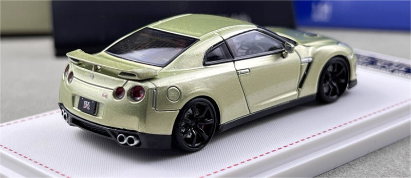 Focal Horizon Nissan GT-R R35 Emerald Green Limited Edition 999PCS ONLY 1:64 Car Pre-built Model view7