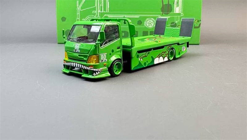 1:64 Hino H300 dinosaur Painting Green TOP LUX DIECAST Model