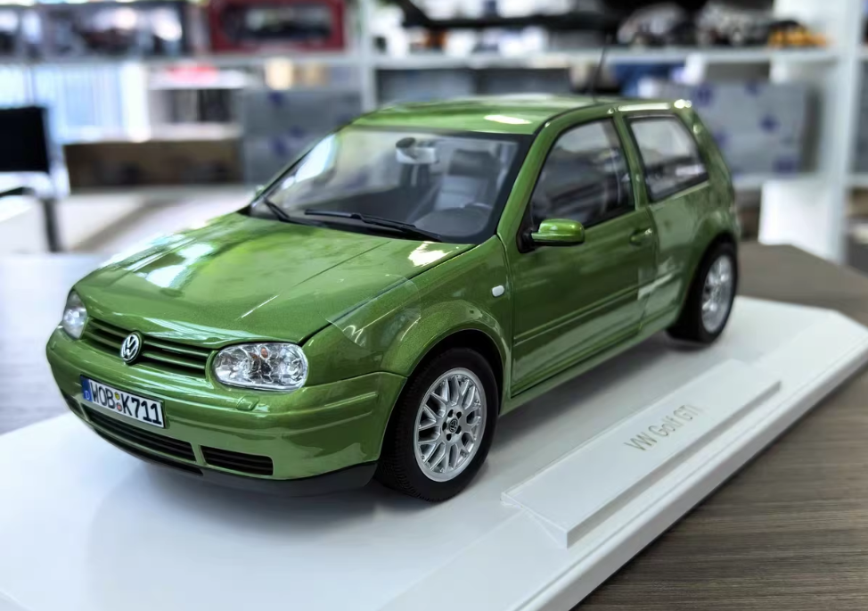1:18 Volkswagen Golf GTI 1998 Green  NOREV 4th generation DIECAST car Model