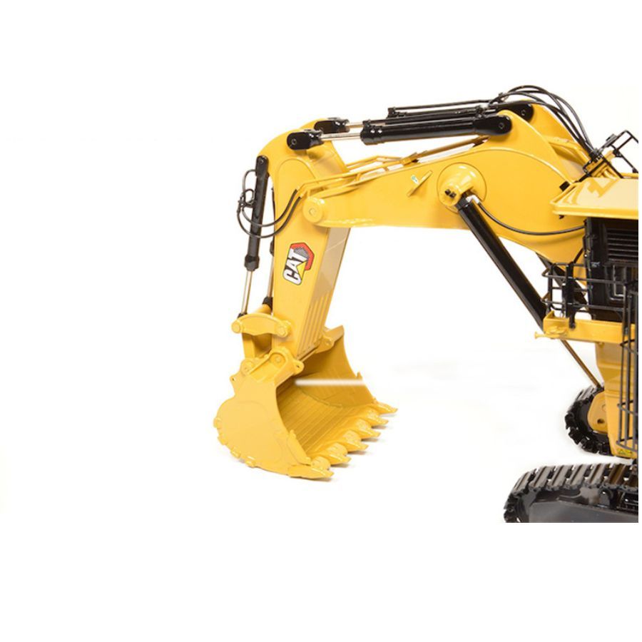 CCM  6030 Hydraulic Mining Shovel Excavator Backhoe 1/48 DIECAST  Truck Lorry Limited Edition
