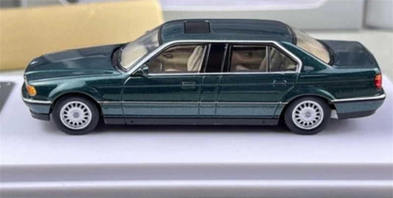 1:64 BMW E38 7 Series L7 96-98 British Racing Green DCM DIECAST Limited Edition 499pcs ONLY Model