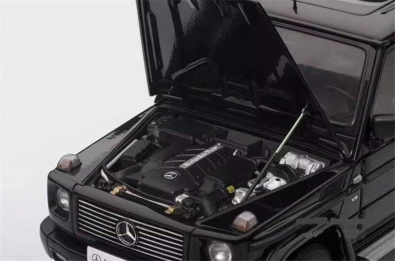 Autoart Mercedes Benz G 500 1998 black 1/18 DIECAST CAR