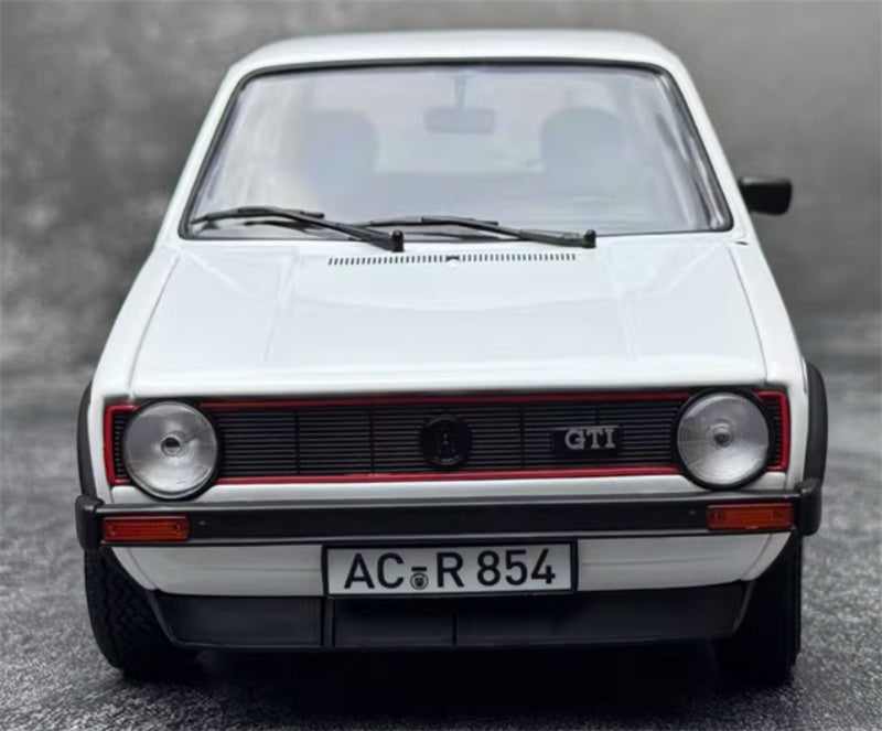 Norev Volkswagen VW Golf GTI 1976 First Generation White 1:18 Car Pre-built Model view12