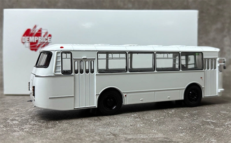 DEMPRICE Russian 695 Bus white 1:43 Bus Pre-built Model view4